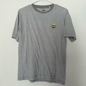grey striped pacsun tee